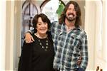 What Happened to Virginia Grohl? Death of Dave Grohl Mom Prompts Wave of Tributes Correo
