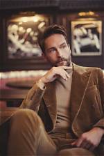 Where Is Tom Mison Today: His Current Projects and Career Updates