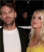 Who Is Alex Pall Dating Now ·