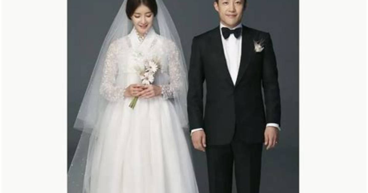 Who Is Cho Seong-Hyun? Lee Si-Young Husband Married Life and Kids ·