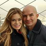 Who Is Ellen Muth Dating Now