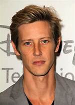 Who Is Gabriel Mann Happily Wed to?