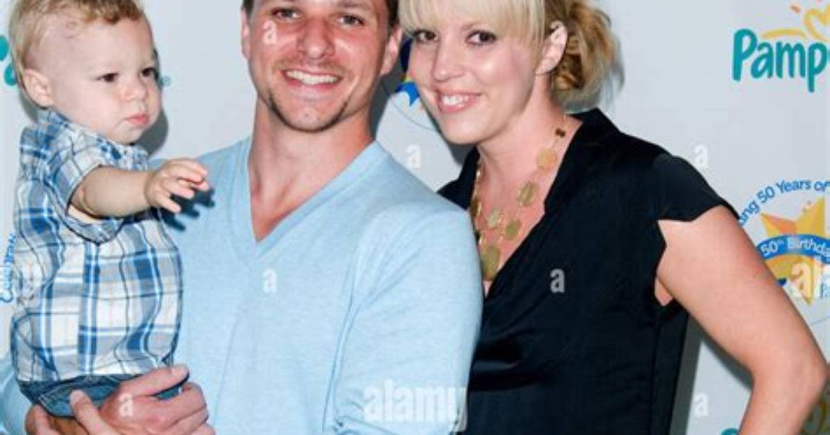 Who Is Lea Dellecave? Meet Drew Lachey Wife on Instagram.