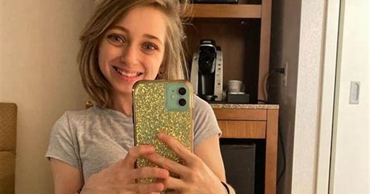Who Is Shauna Rae? Age, Instagram & What to Know