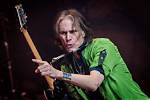 Who Is Steve Vai Dating Now