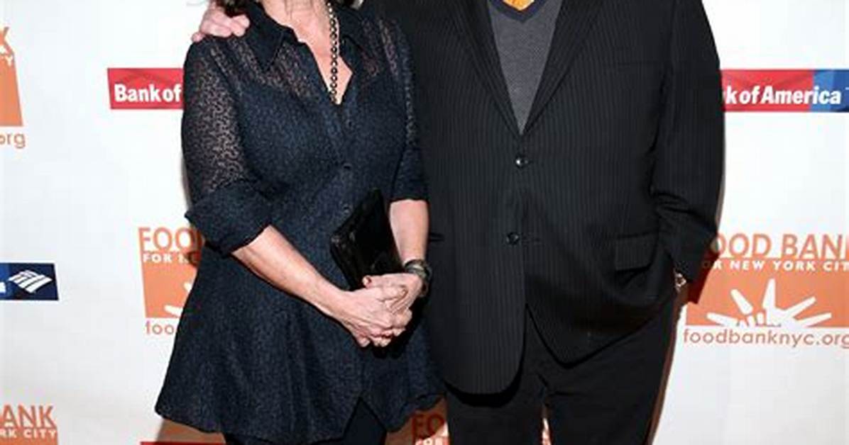 Will Mario Batali Wife Susi Cahn Divorce Him? Children and Family Sticking Together as Assault Trial Is On
