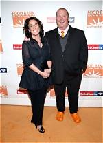 Will Mario Batali Wife Susi Cahn Divorce Him? Children and Family Sticking Together as Assault Trial Is On