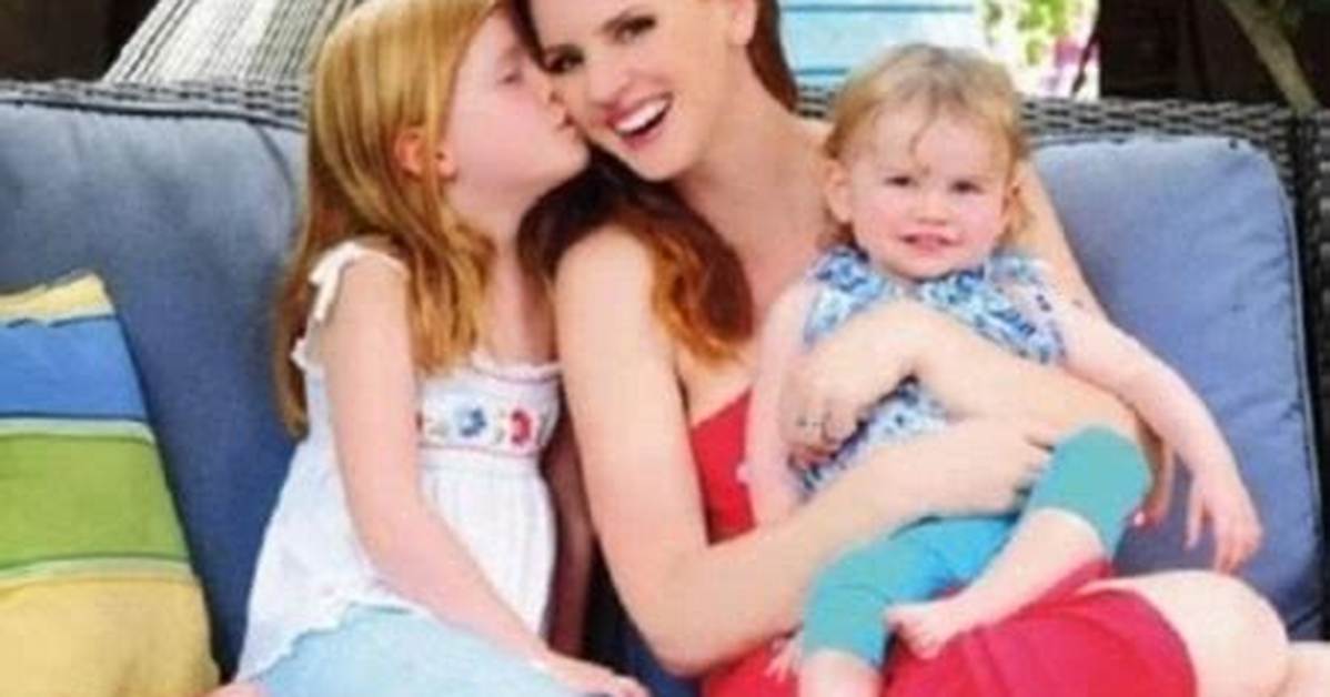 Younger Daughter of Sarah Rafferty, Iris Friday Seppala Is Currently Under 10 Year's Old